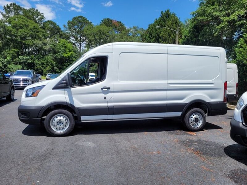 2025 Ford Transit Cargo Van photo 4