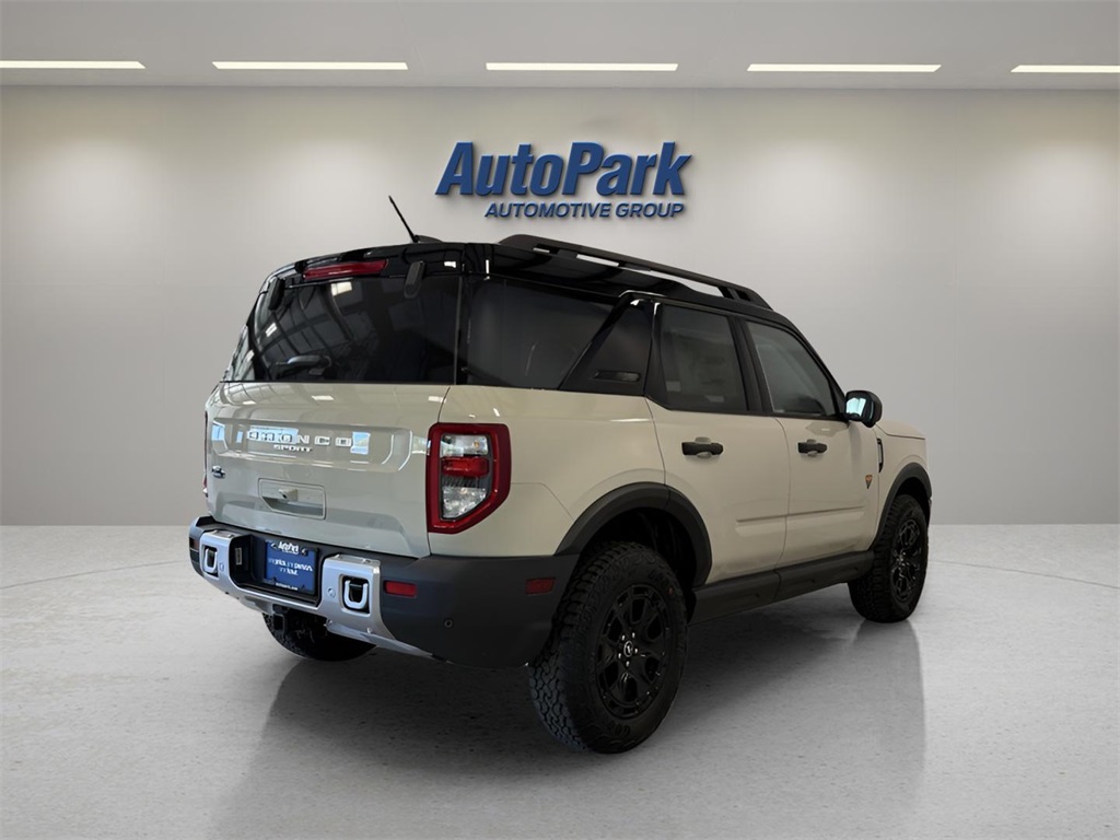 2025 Ford Bronco Sport Badlands photo 2
