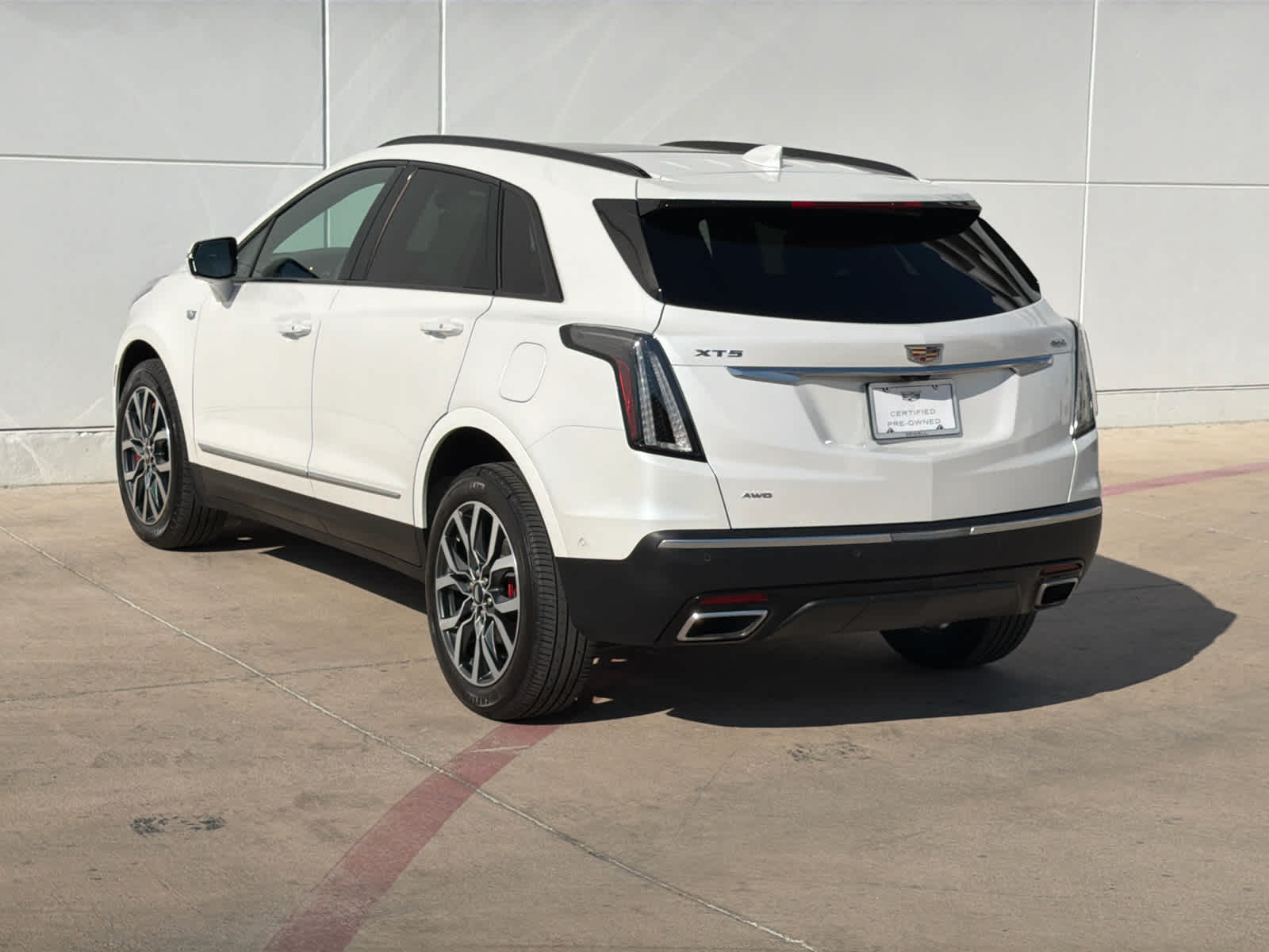 2023 Cadillac XT5 Sport photo 5