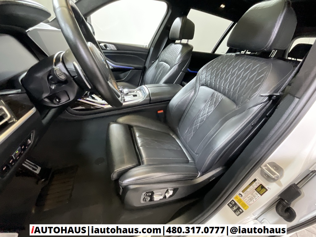 2021 Bmw X7 M50i photo 9