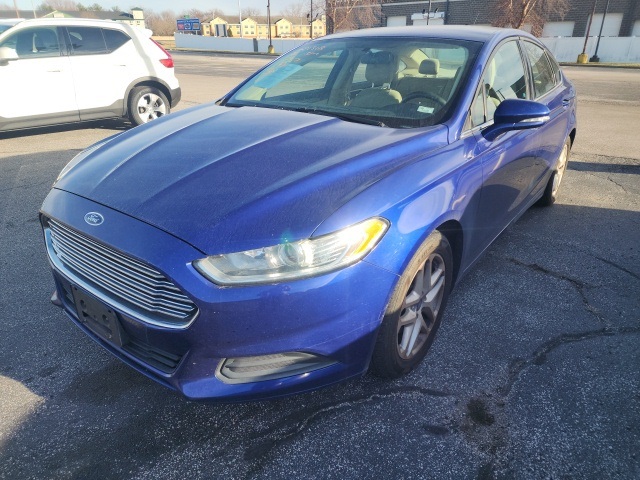 2014 Ford Fusion SE's photo