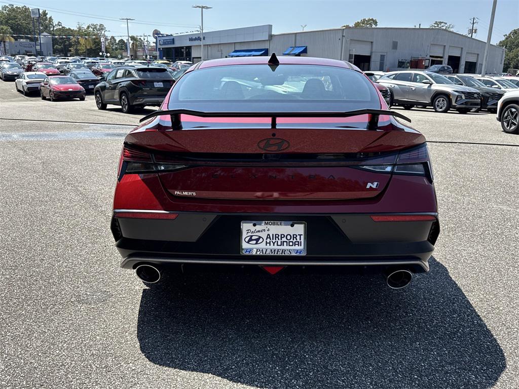 2025 Hyundai Elantra N photo 4