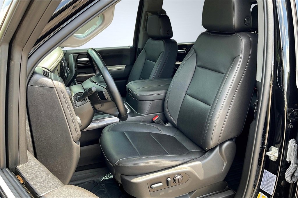 2023 Chevrolet Silverado LTZ photo 26