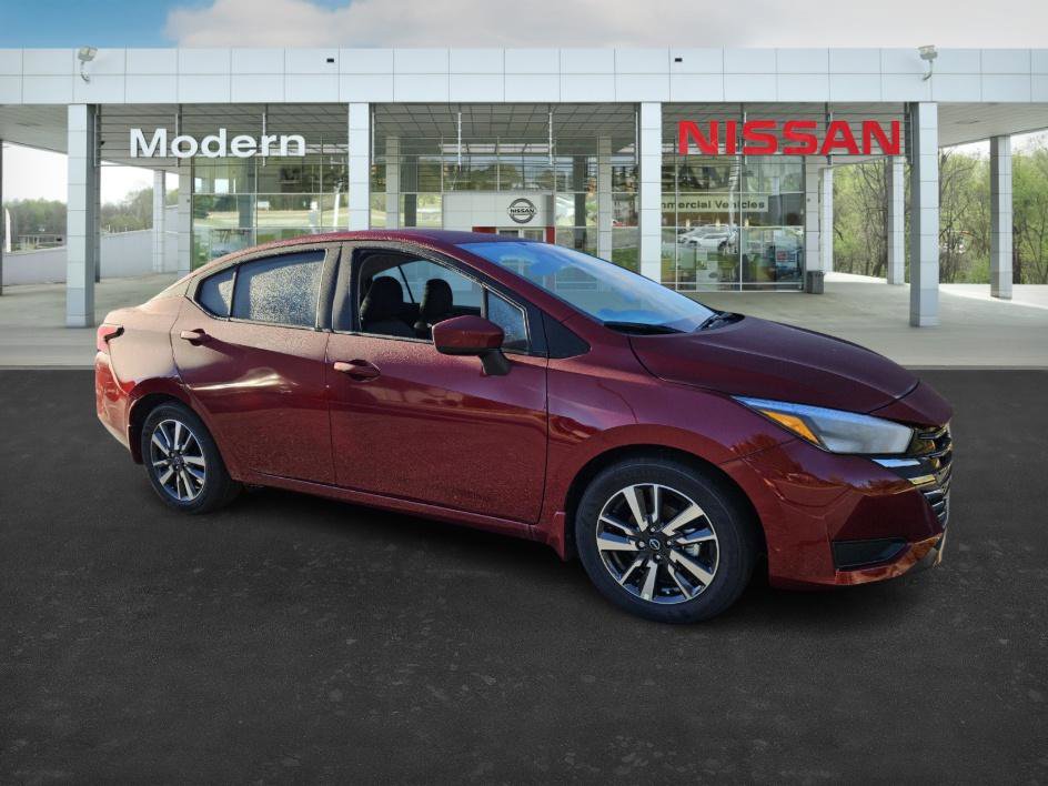 2025 Nissan Versa SV photo 2