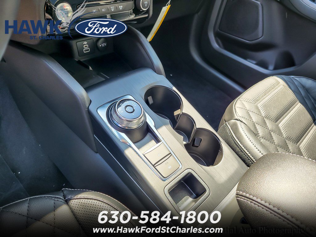 2024 FORD ESCAPE - Image 16