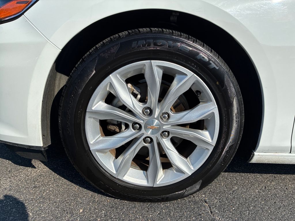 2024 Chevrolet Malibu 1LT photo 25