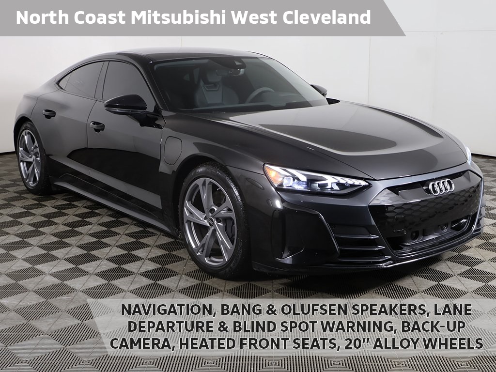 2023 Audi e-tron GT Premium Plus's photo