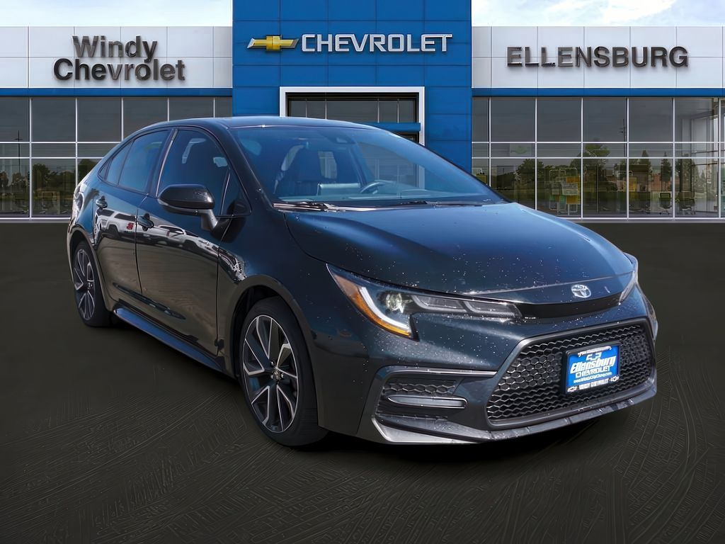 2020 Toyota Corolla SE's photo