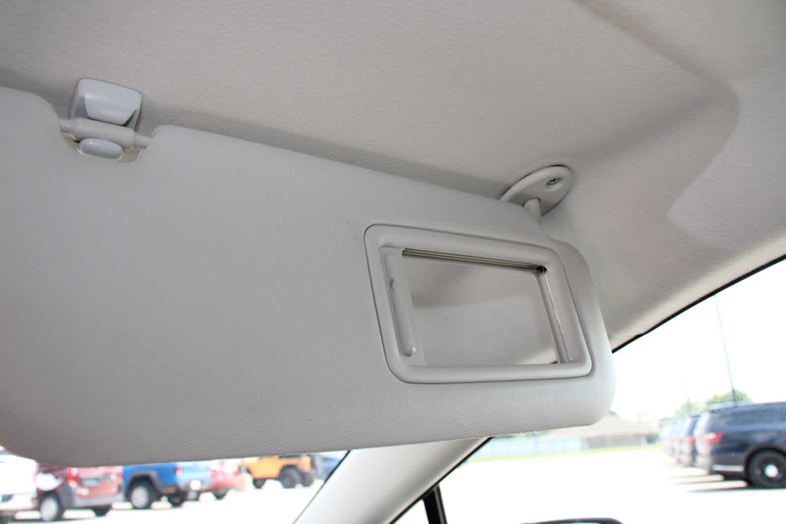 2024 Toyota Corolla LE photo 30