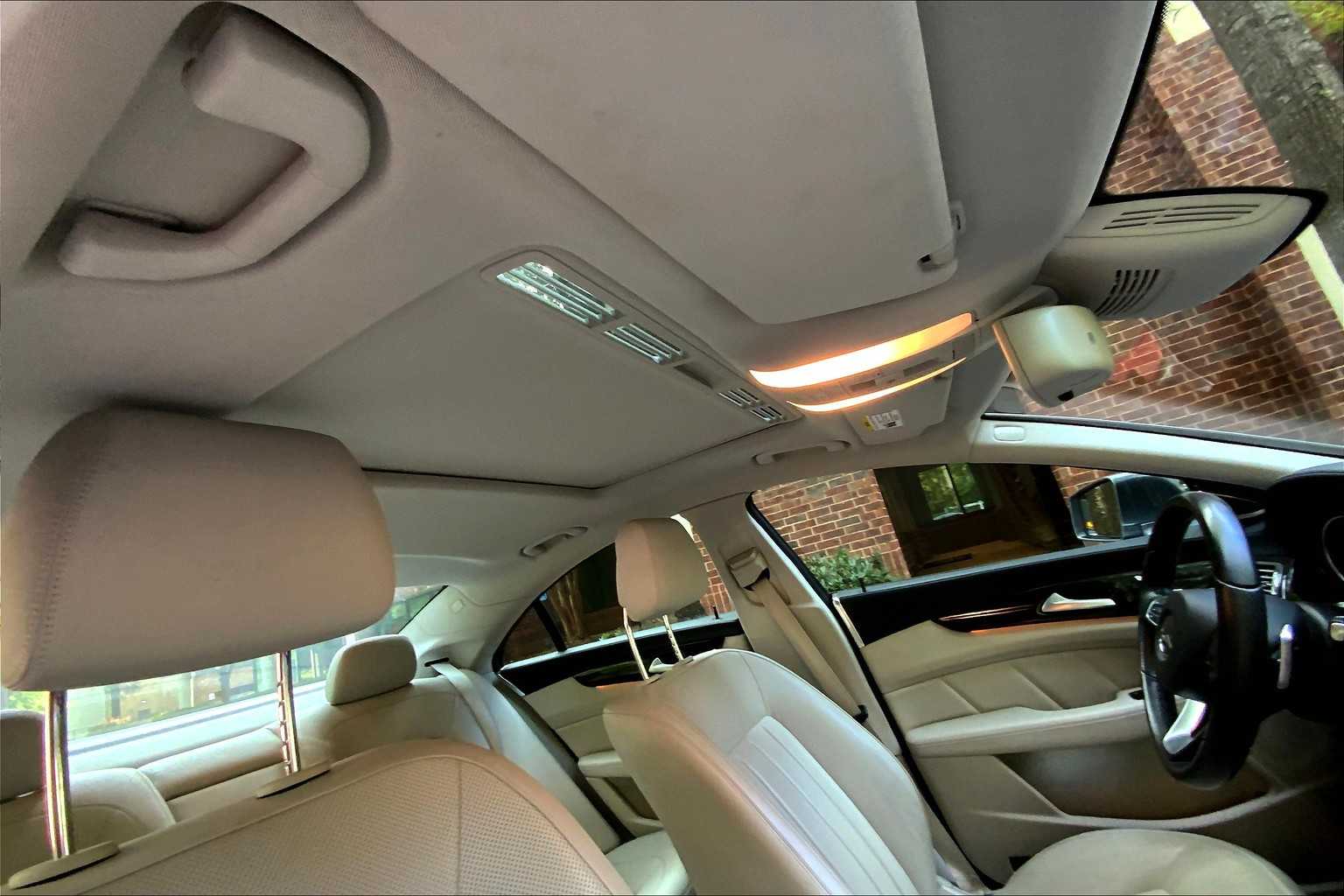 2016 Mercedes Benz CLS 400 photo 12