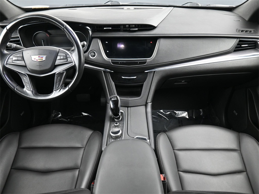2021 Cadillac XT5 Luxury photo 3