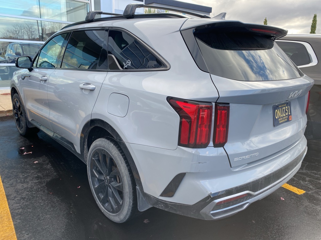 2023 Kia Sorento SX photo 2