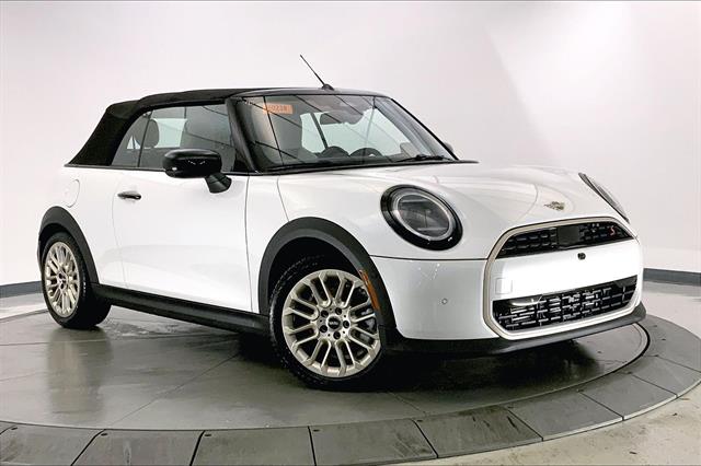 2026 MINI Convertible S's photo