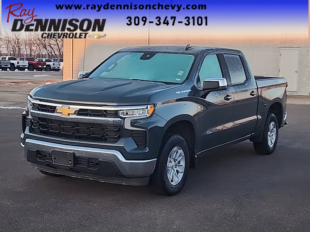 2025 Chevrolet Silverado LT's photo