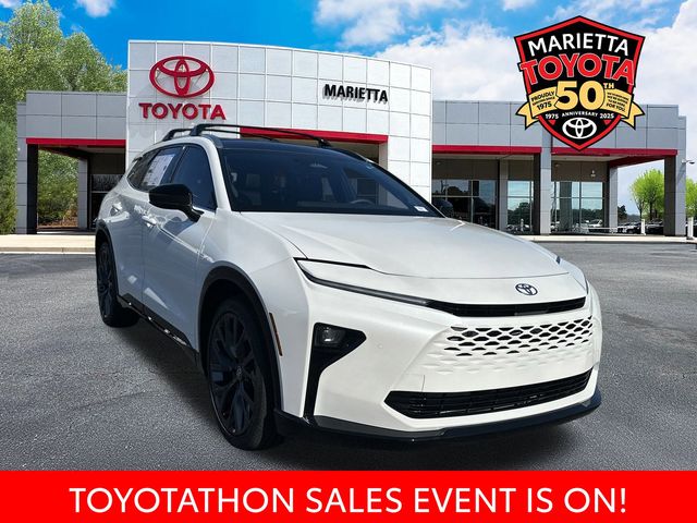 2025 Toyota Crown Signia Limited's photo