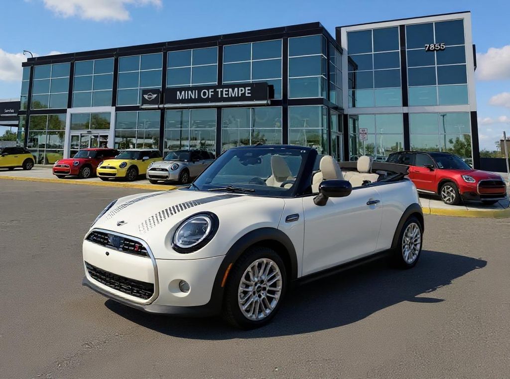 2026 MINI Convertible S's photo