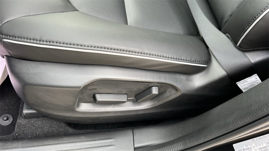 2025 Mazda CX-5 2.5 Select photo 40