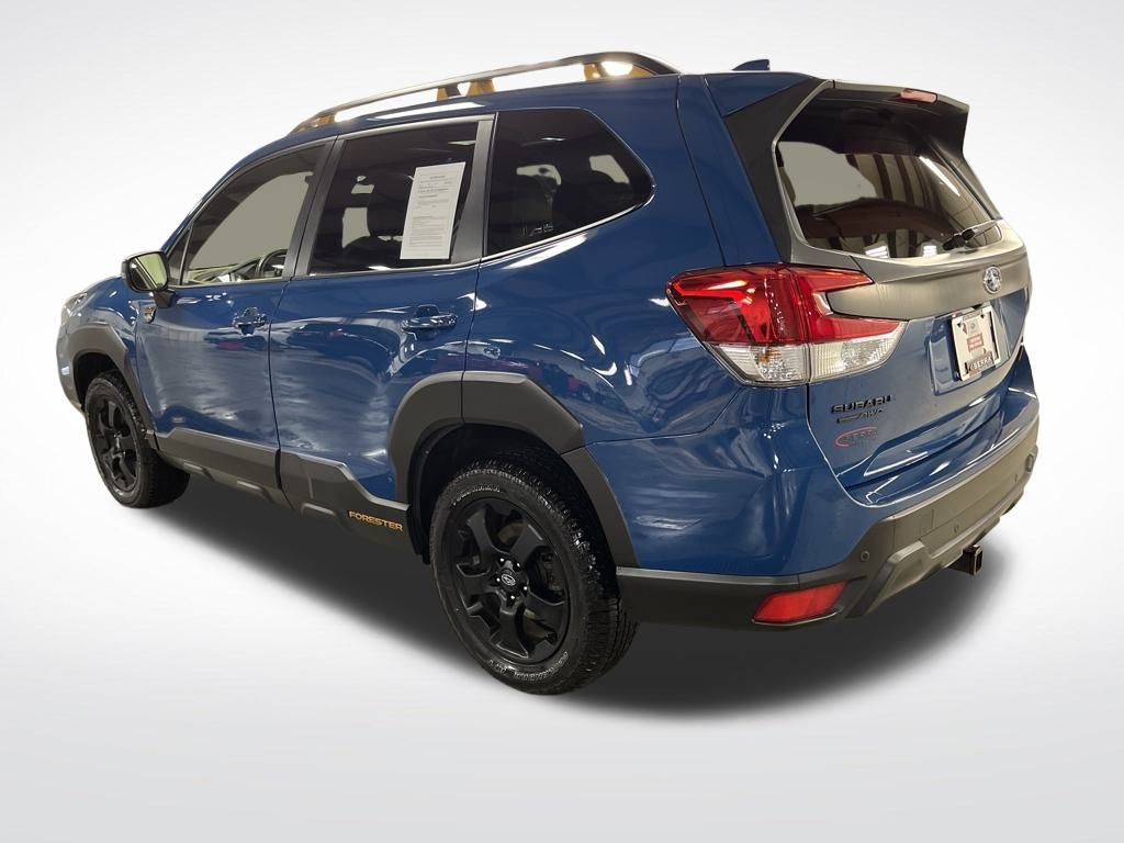 2022 Subaru Forester Wilderness photo 3
