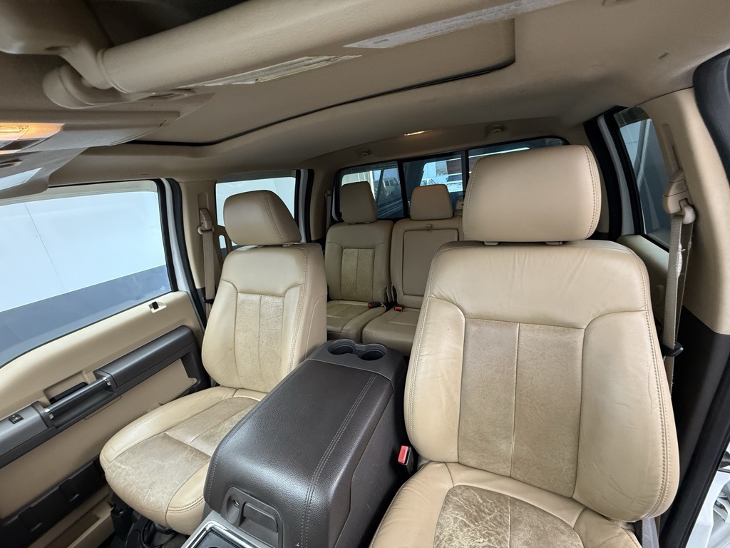 2011 Ford F-250 photo 37