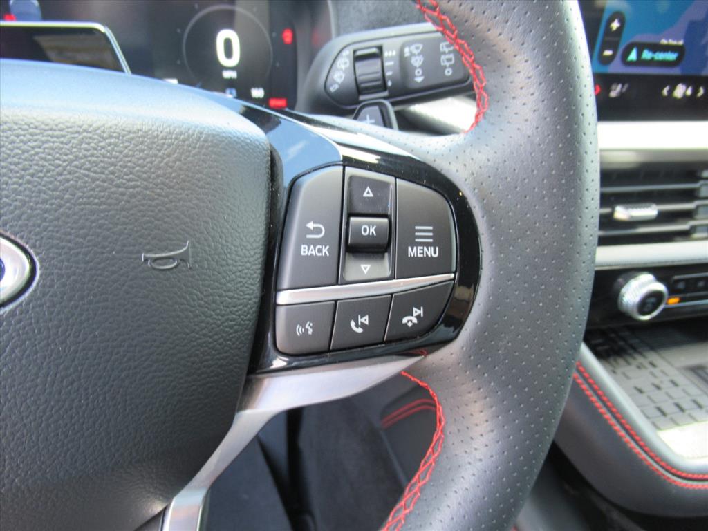 2025 Ford Explorer ST photo 19
