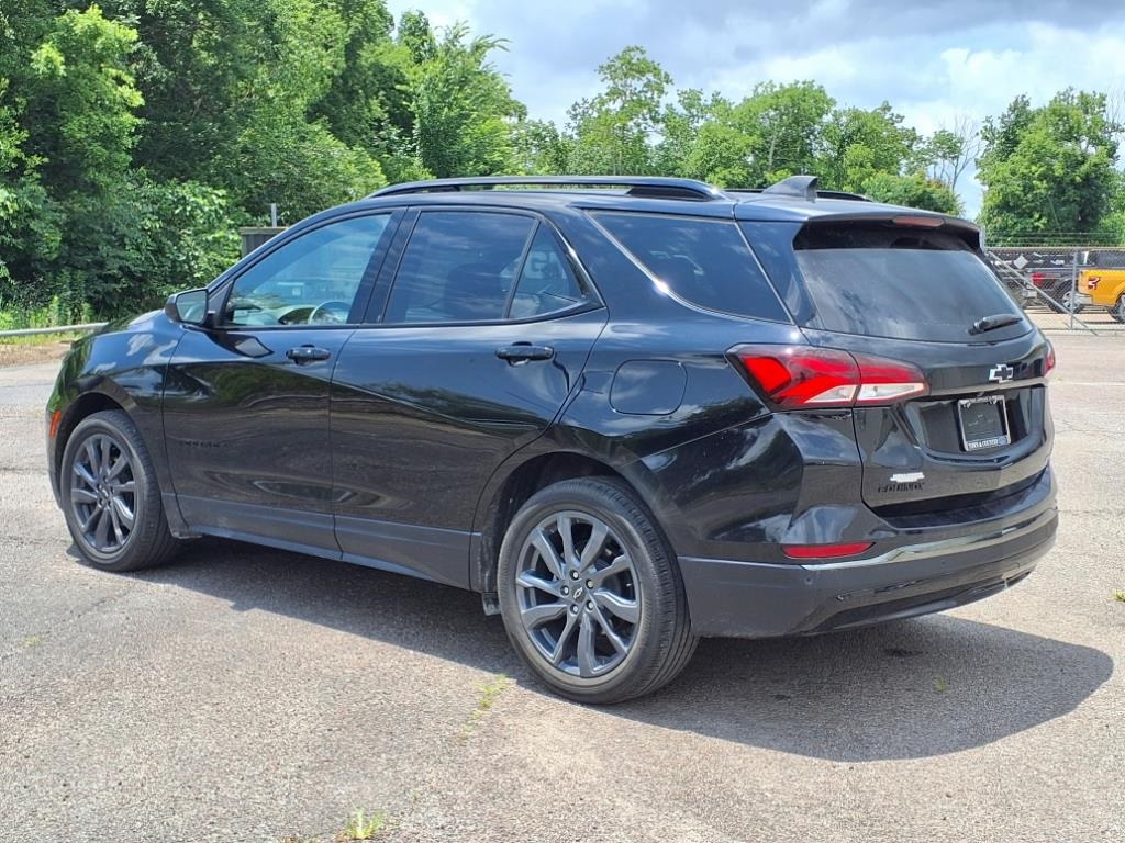 2022 Chevrolet Equinox RS photo 2