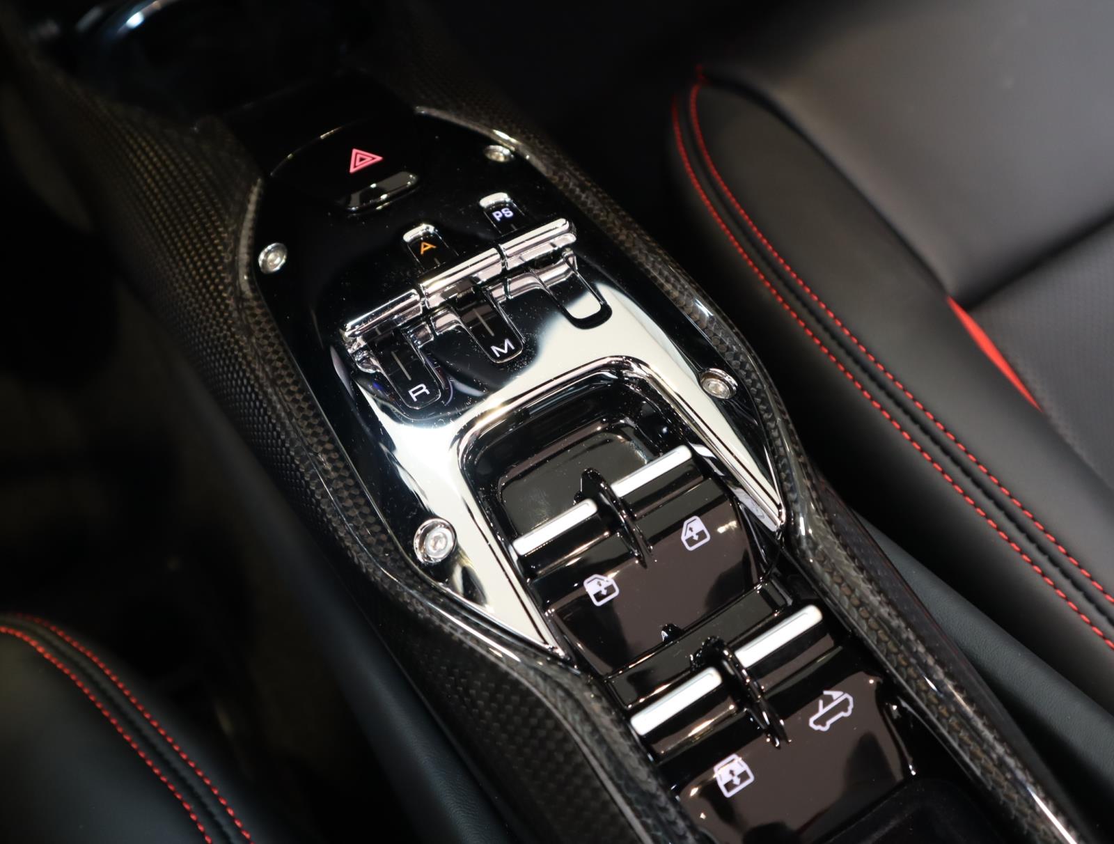 2024 Ferrari 296 GTS photo 30