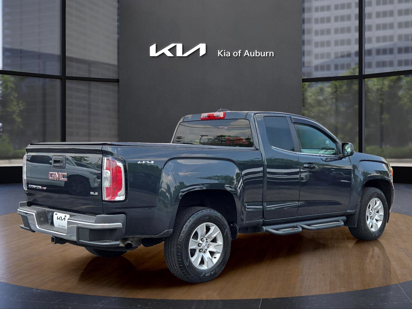 2018 Gmc Canyon SLE photo 2