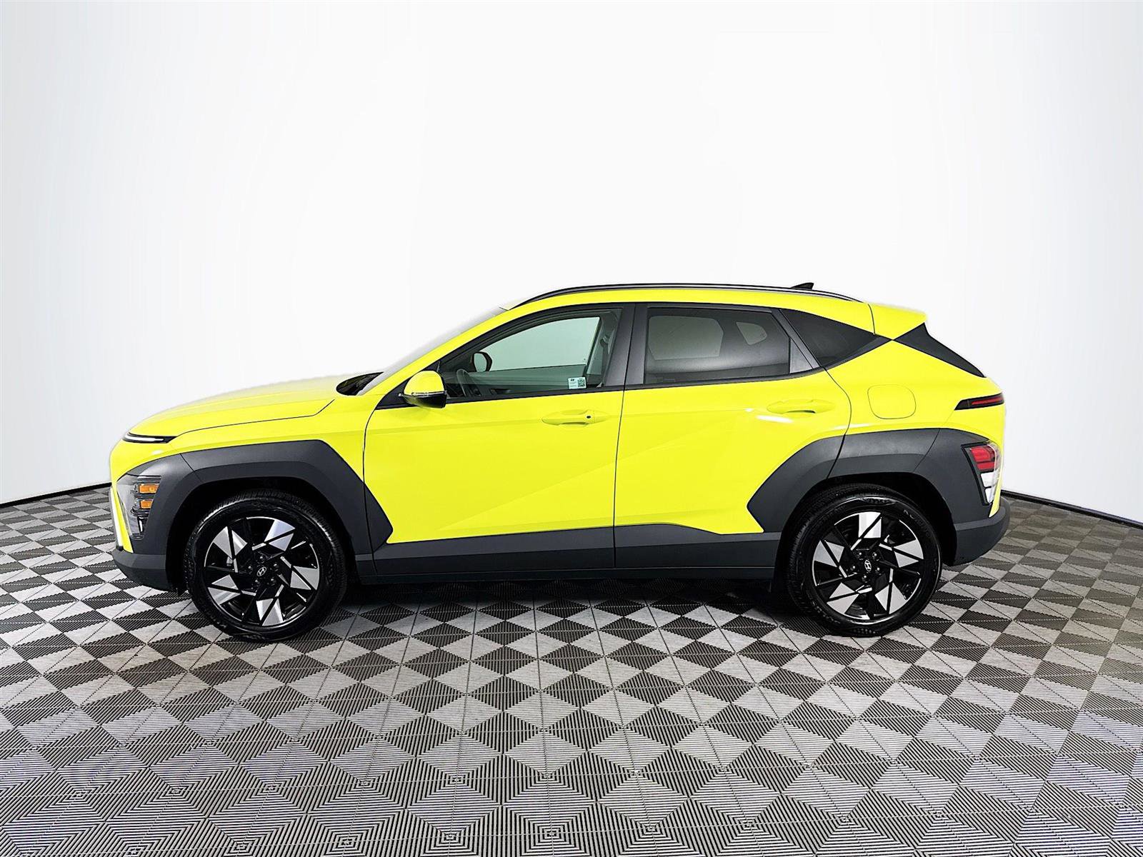 2024 Hyundai Kona SEL photo 4