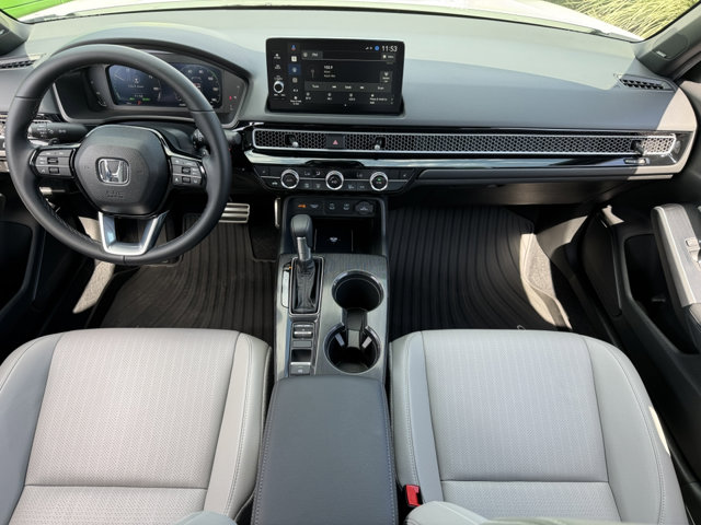 2025 Honda Civic Hybrid Sport Touring photo 4