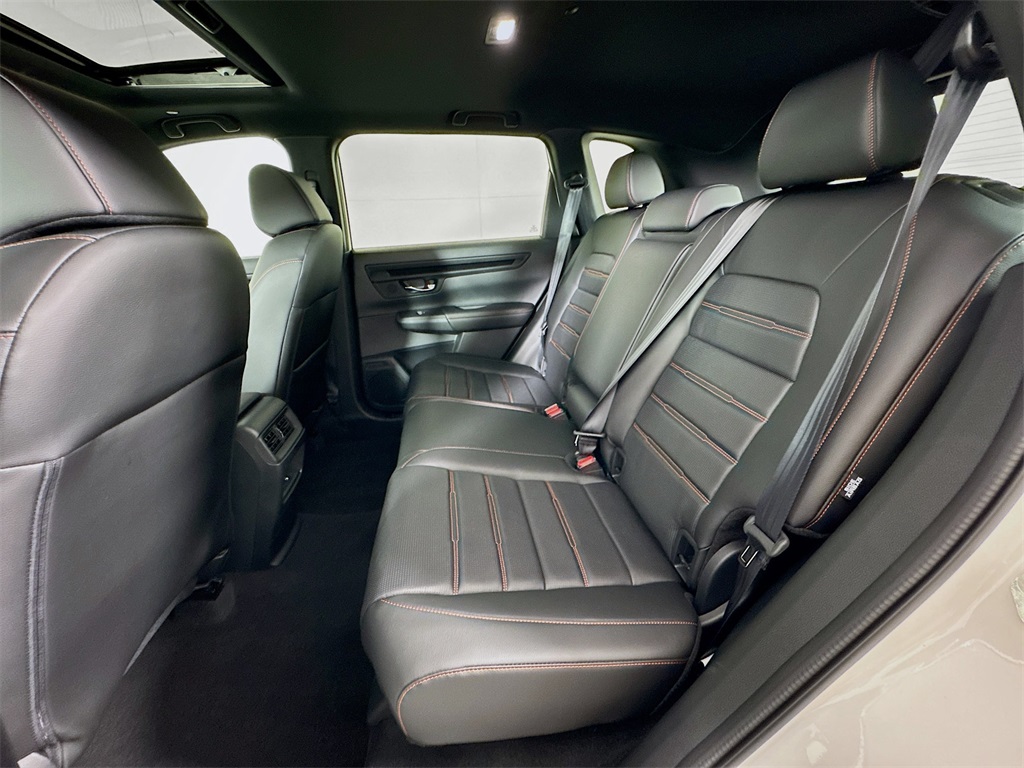 2026 Honda CR-V Hybrid Sport-L photo 14