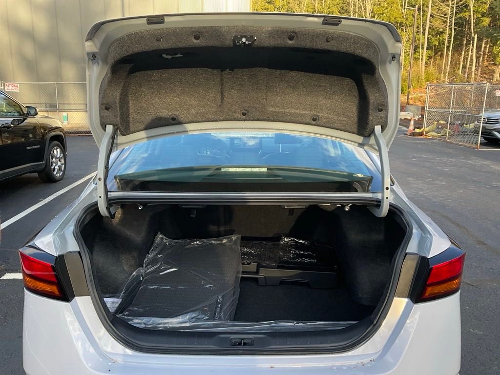2025 Nissan Altima 2.5 SR photo 29
