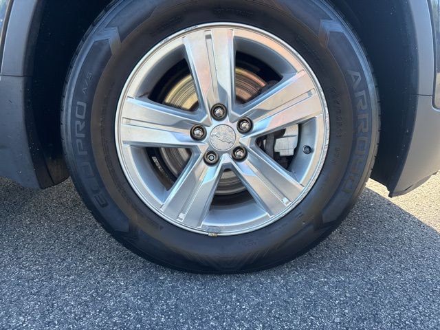 2017 Chevrolet Trax LT photo 11
