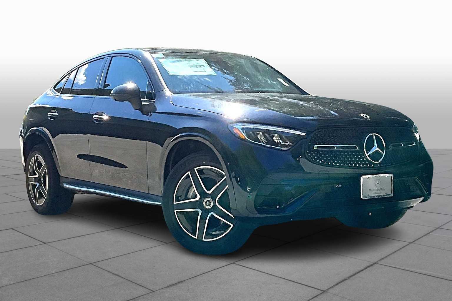 2025 Mercedes Benz GLC 300 4MATIC photo 2