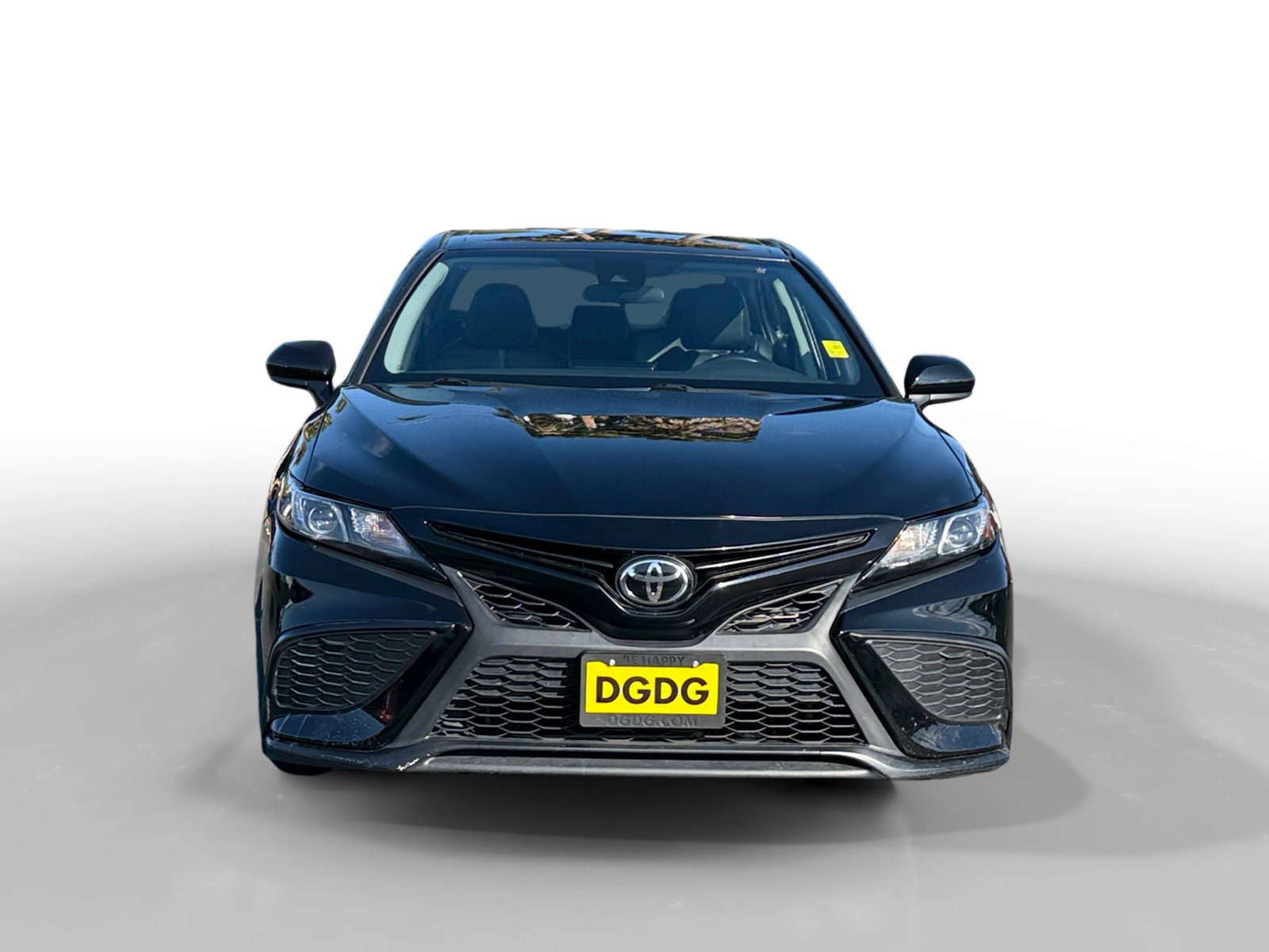 2021 Toyota Camry SE photo 8