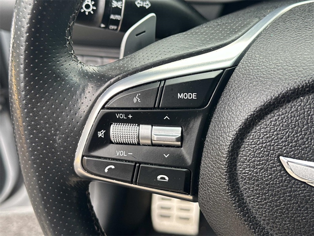 2019 Genesis G70 3.3T Advanced photo 21