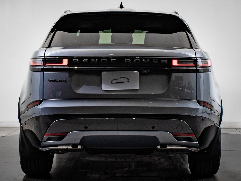 2026 Land Rover Range Rover Velar SE photo 7