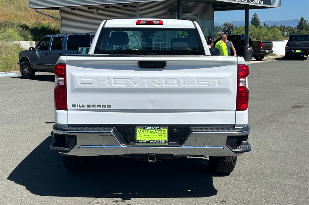 2024 Chevrolet Silverado 1500 photo 9