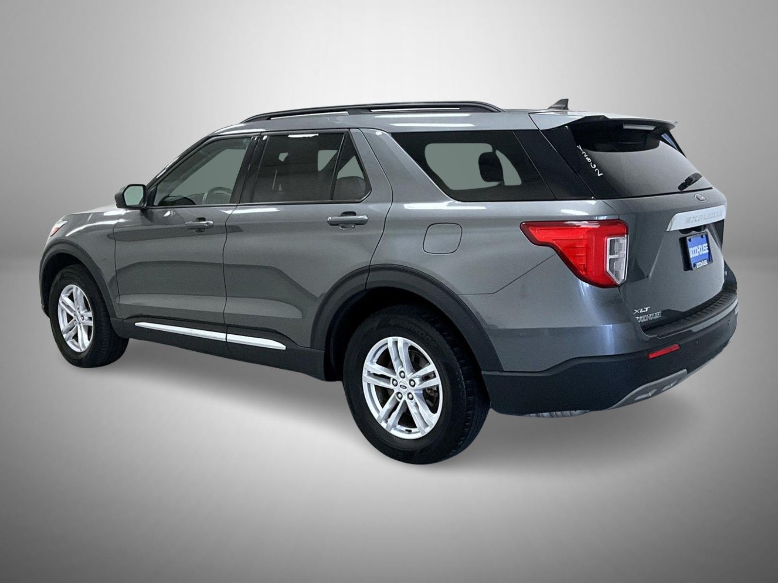 2023 Ford Explorer XLT photo 4