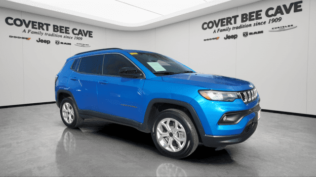 2025 Jeep Compass Latitude's photo
