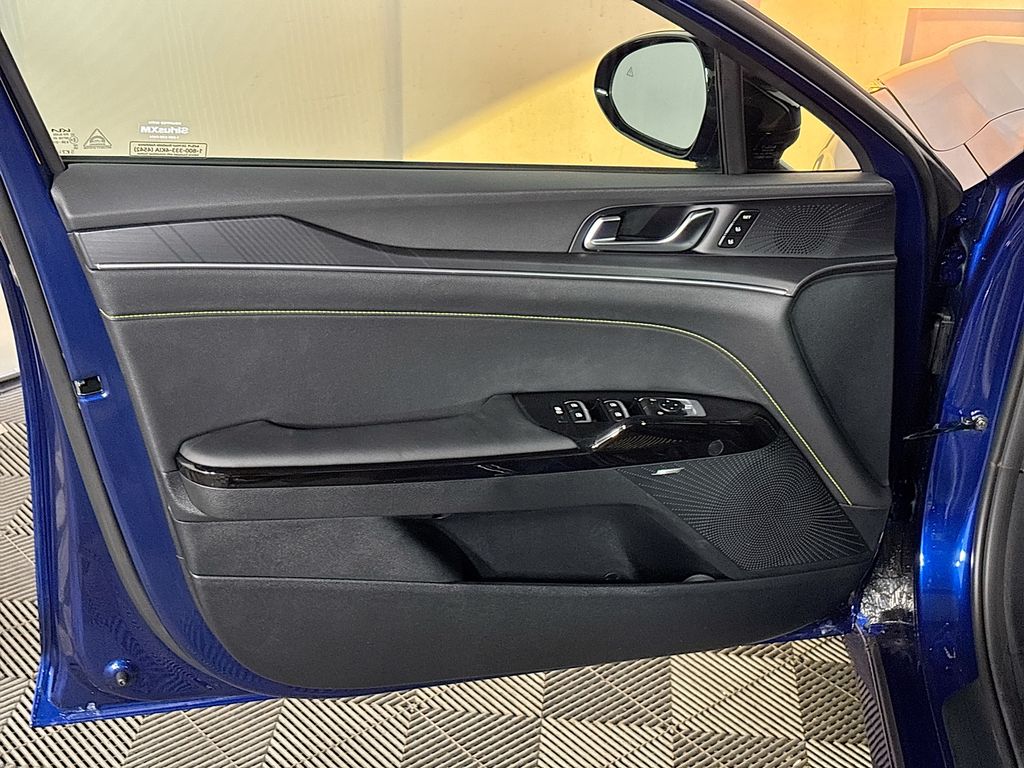 2026 Kia K5 GT photo 10