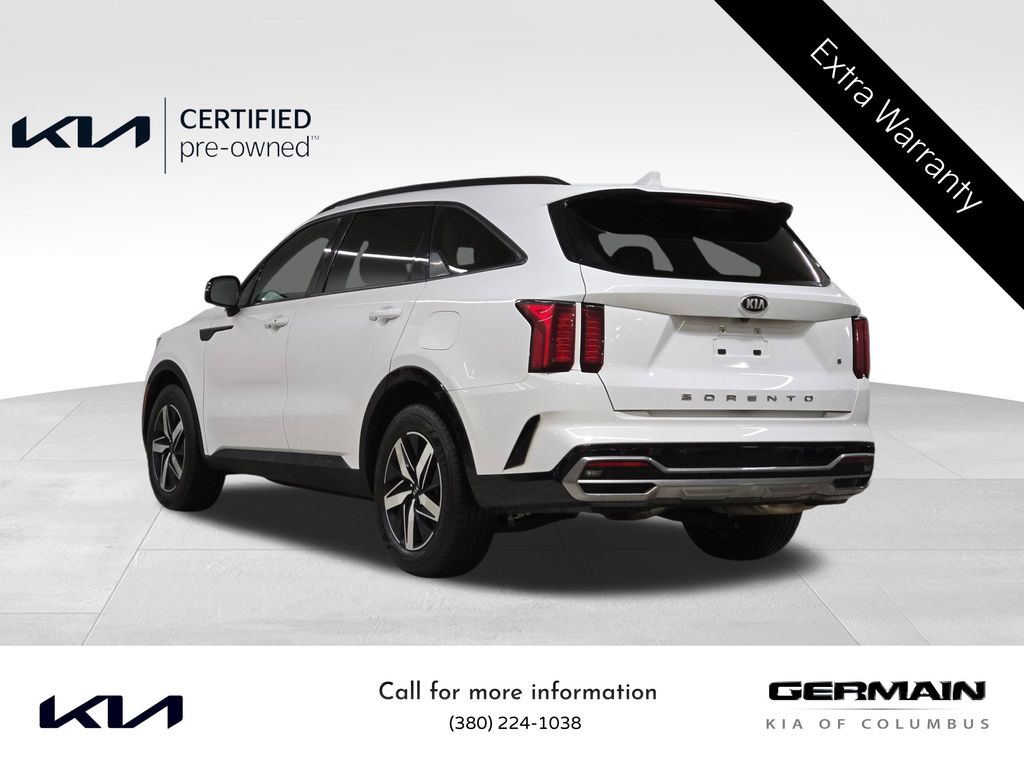 2021 Kia Sorento S photo 3