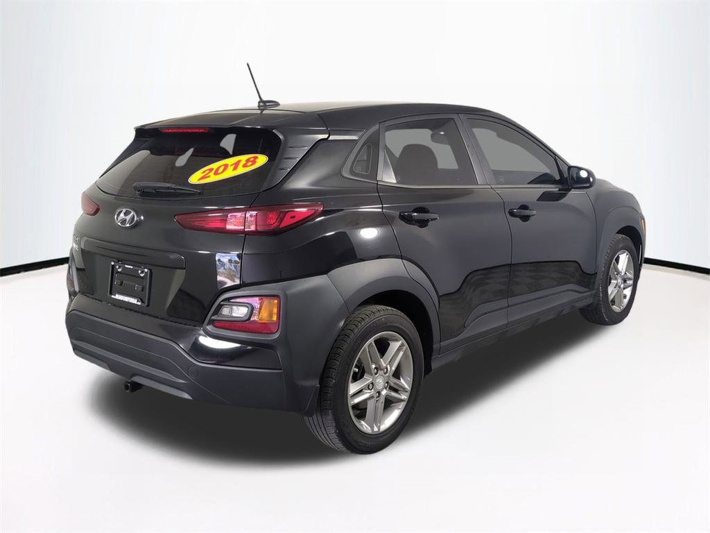 2018 Hyundai Kona SE photo 2