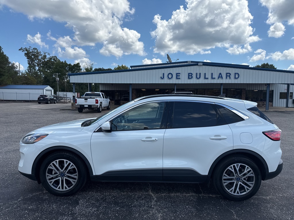 2022 Ford Escape SEL photo 14