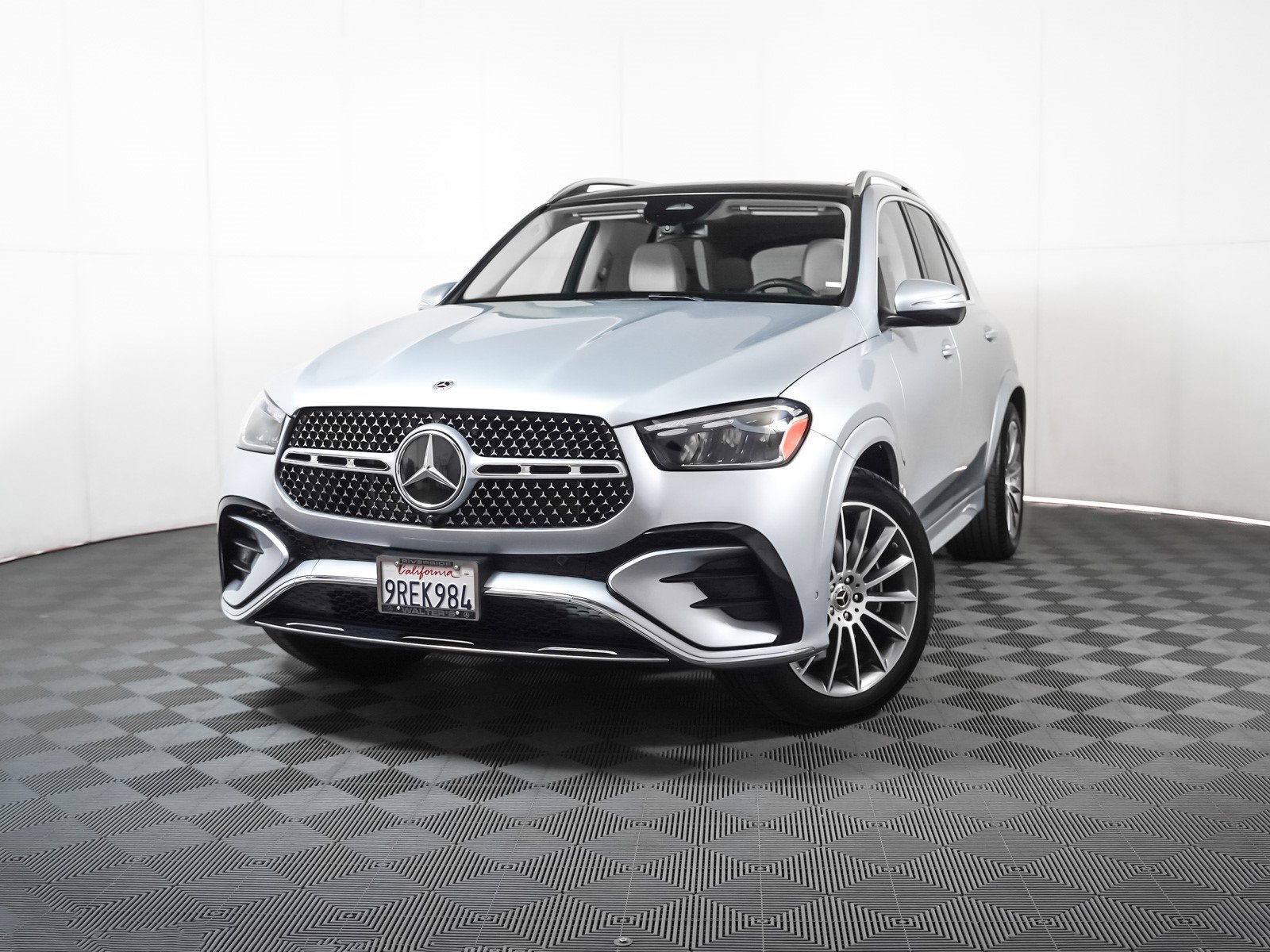 Certified Pre-Owned 2025 Mercedes-Benz GLE 350 SUV