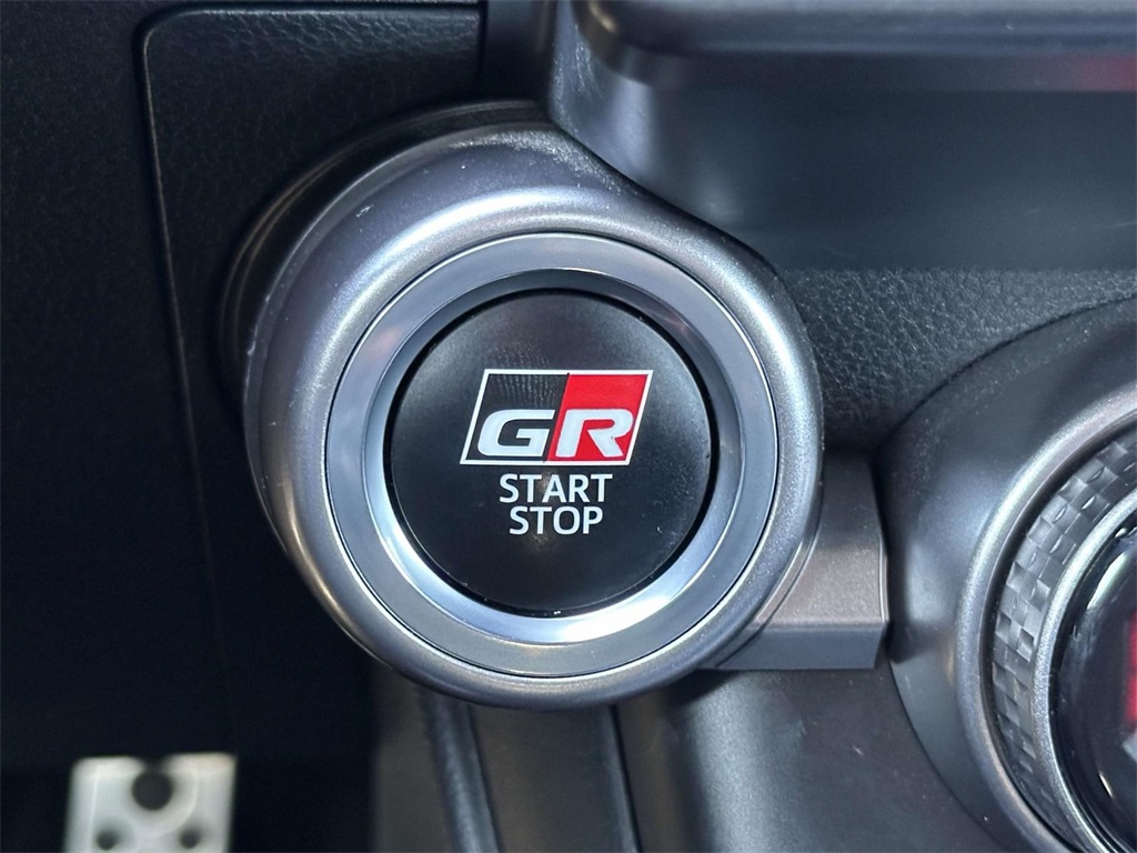 2023 Toyota GR86 Premium photo 6