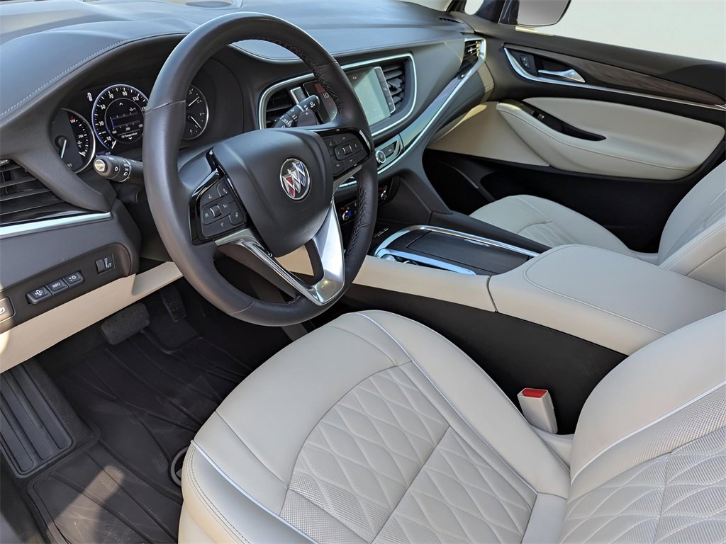 2023 Buick Enclave Avenir photo 8