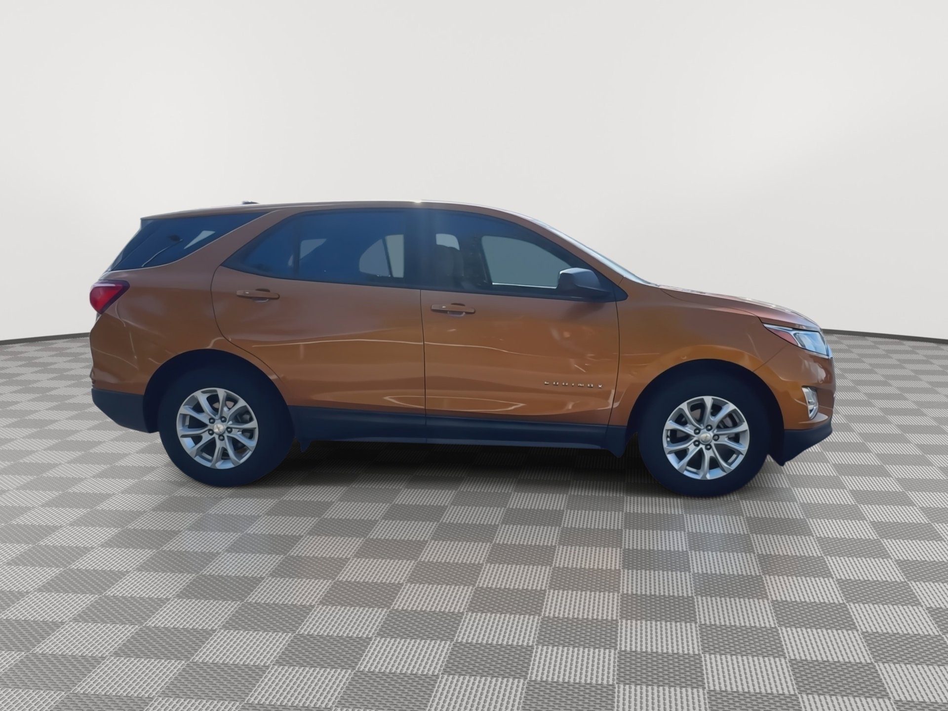 2018 Chevrolet Equinox LS photo 9