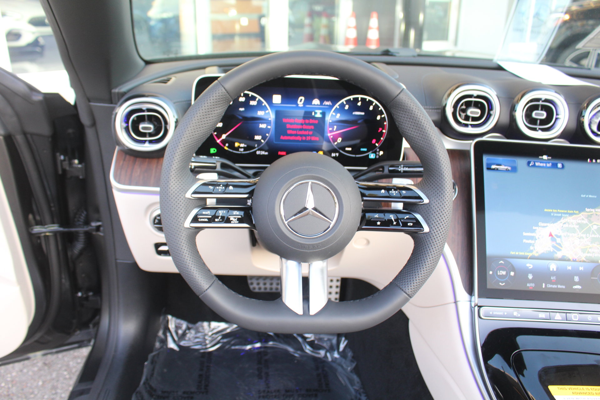 2026 Mercedes Benz CLE 300 4MATIC photo 13