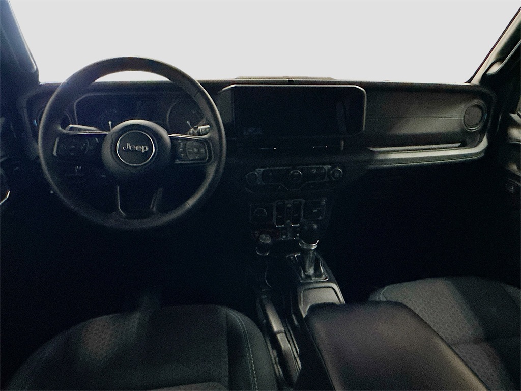 2024 Jeep Wrangler Rubicon 4xe photo 14