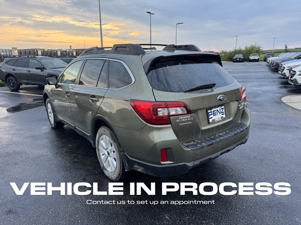 2017 Subaru Outback 2.5i Premium photo 4